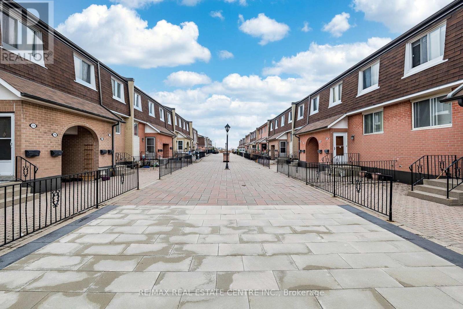 59 - 2170 Bromsgrove Road, Mississauga, Ontario  L5J 4J2 - Photo 30 - W12968890