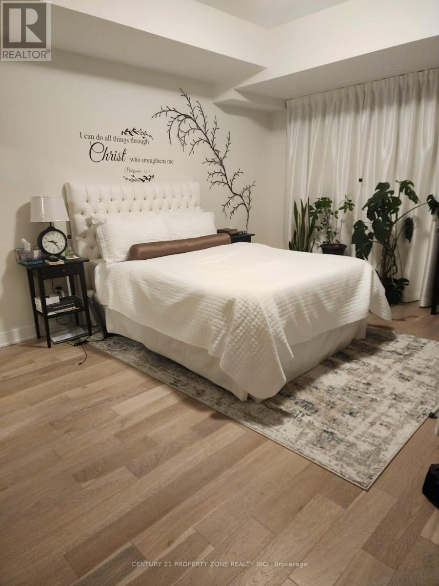 9 - 39 John Perkins Bull Drive, Toronto, Ontario  M3K 0C3 - Photo 5 - W12968894