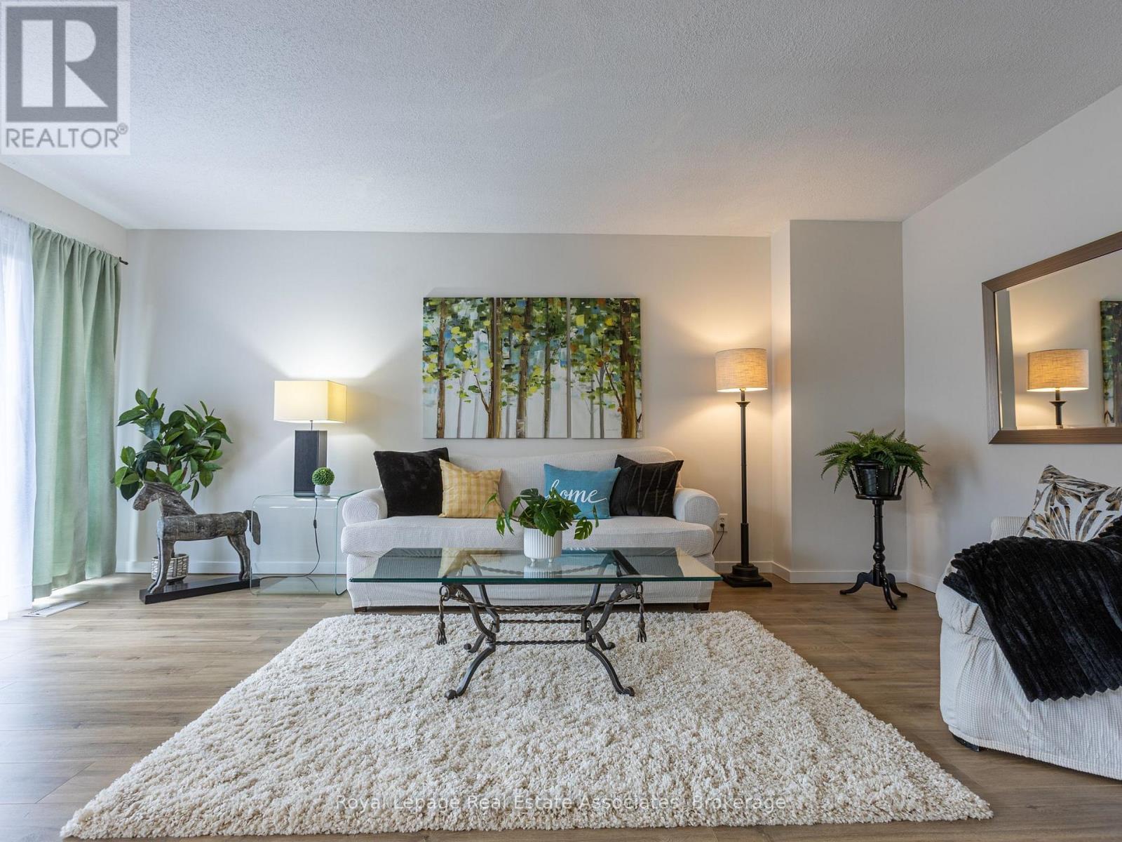 57 - 2605 WOODCHESTER DRIVE, Mississauga, Ontario