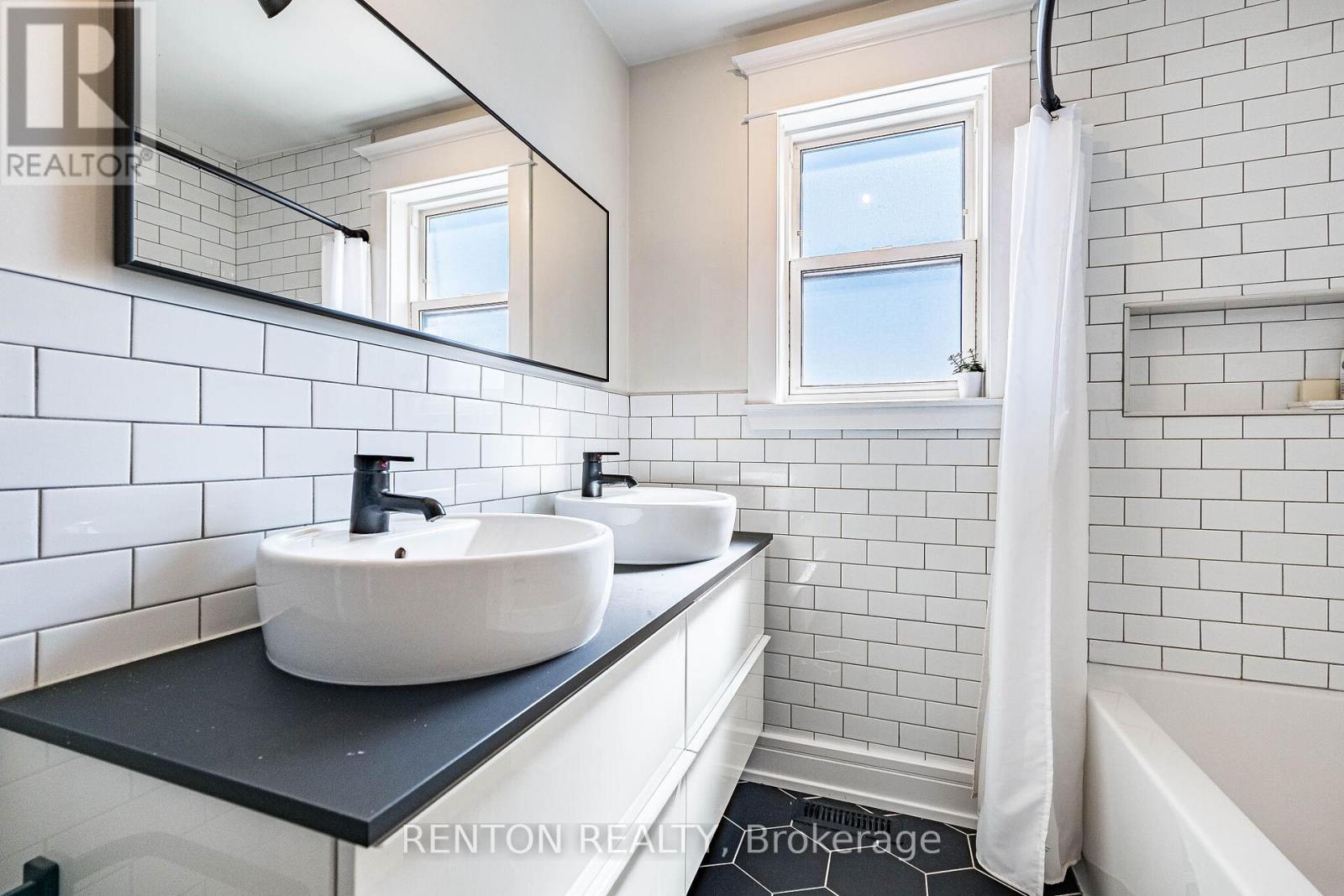 6 - 1536 Sixth Line, Oakville, Ontario  L6H 2P2 - Photo 29 - W12968926