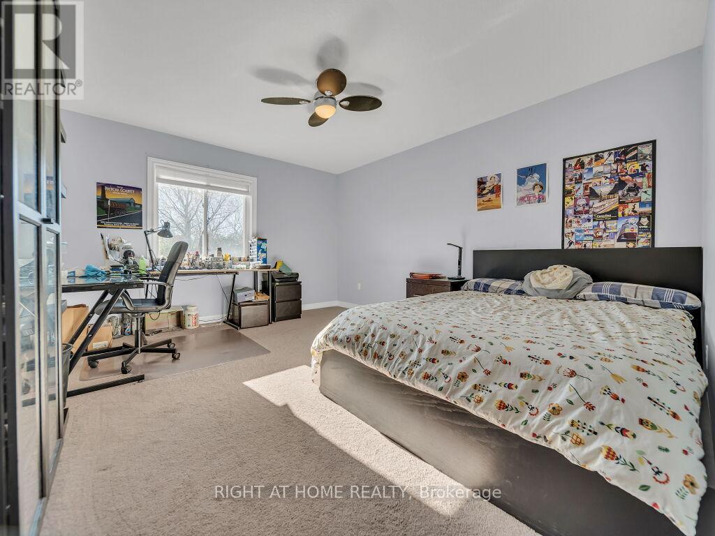 201 Hunter Way, Brantford, Ontario  N3T 0B7 - Photo 32 - X12968794