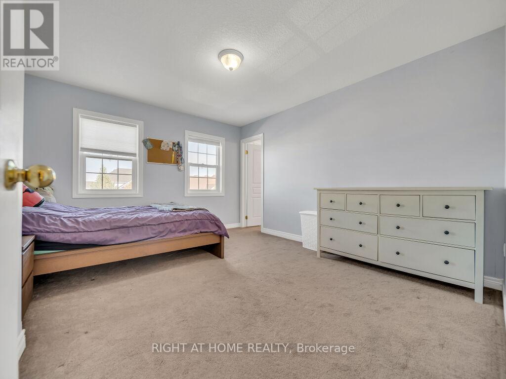 201 Hunter Way, Brantford, Ontario  N3T 0B7 - Photo 37 - X12968794