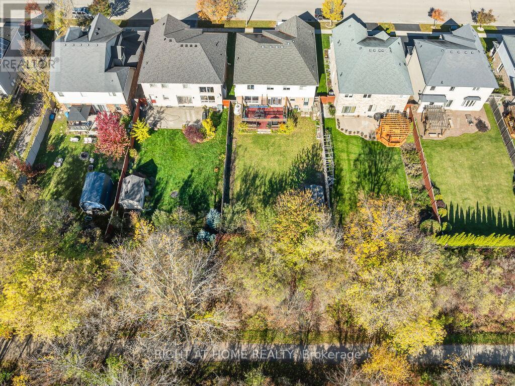 201 Hunter Way, Brantford, Ontario  N3T 0B7 - Photo 49 - X12968794