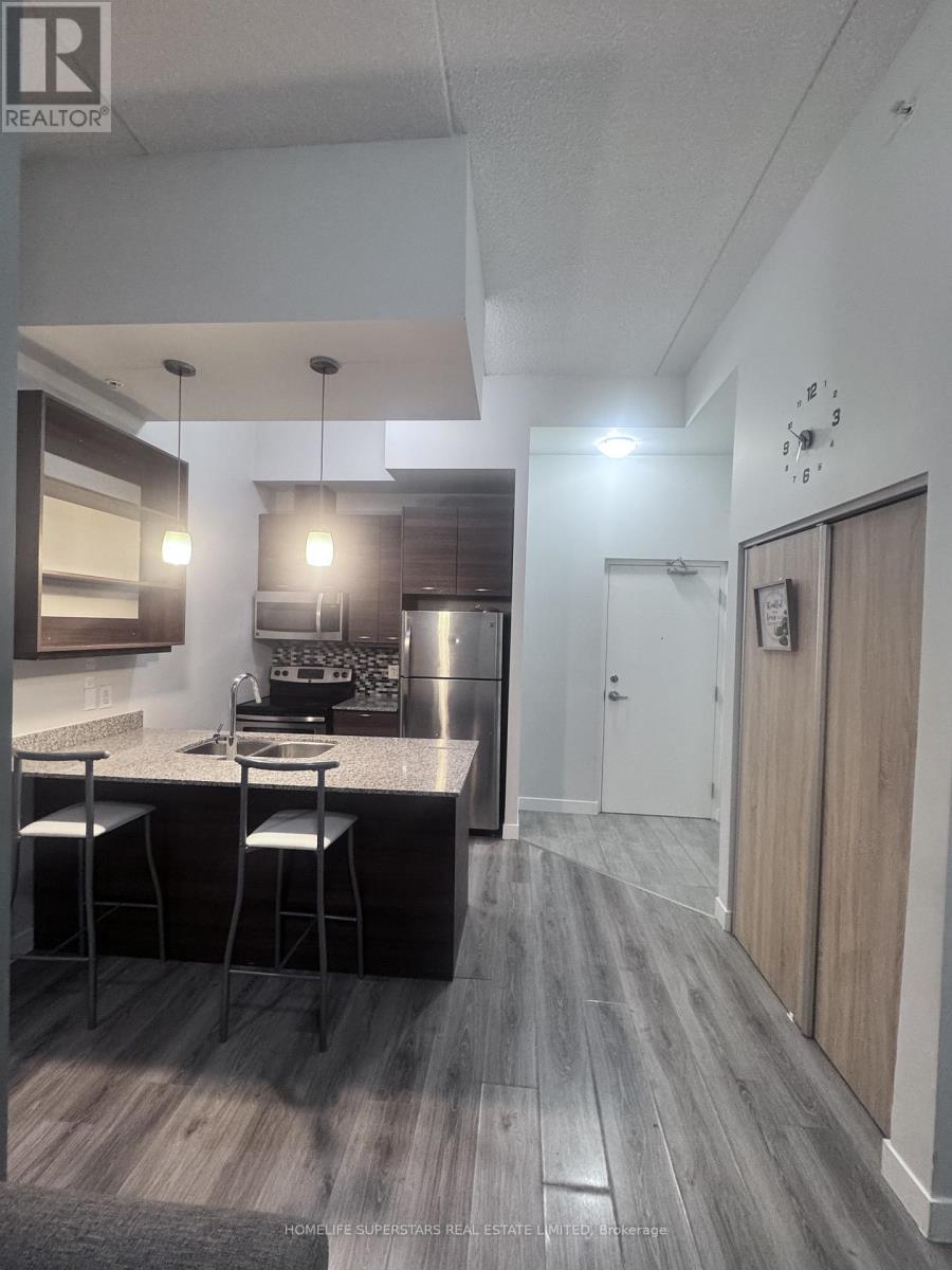 406 - 318 Spruce Street, Waterloo, Ontario  N2L 0E9 - Photo 8 - X12968828