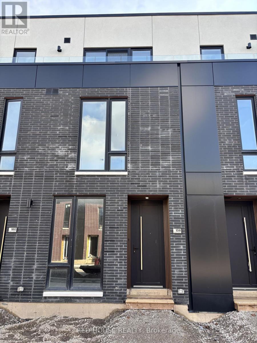 158 EVERETT COMMON, St. Catharines, Ontario