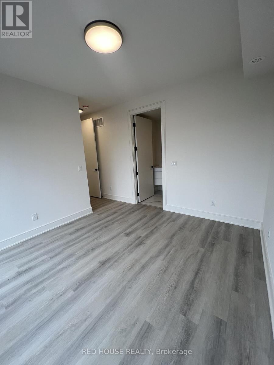 158 Everett Common, St. Catharines, Ontario  L2P 0G7 - Photo 26 - X12968834