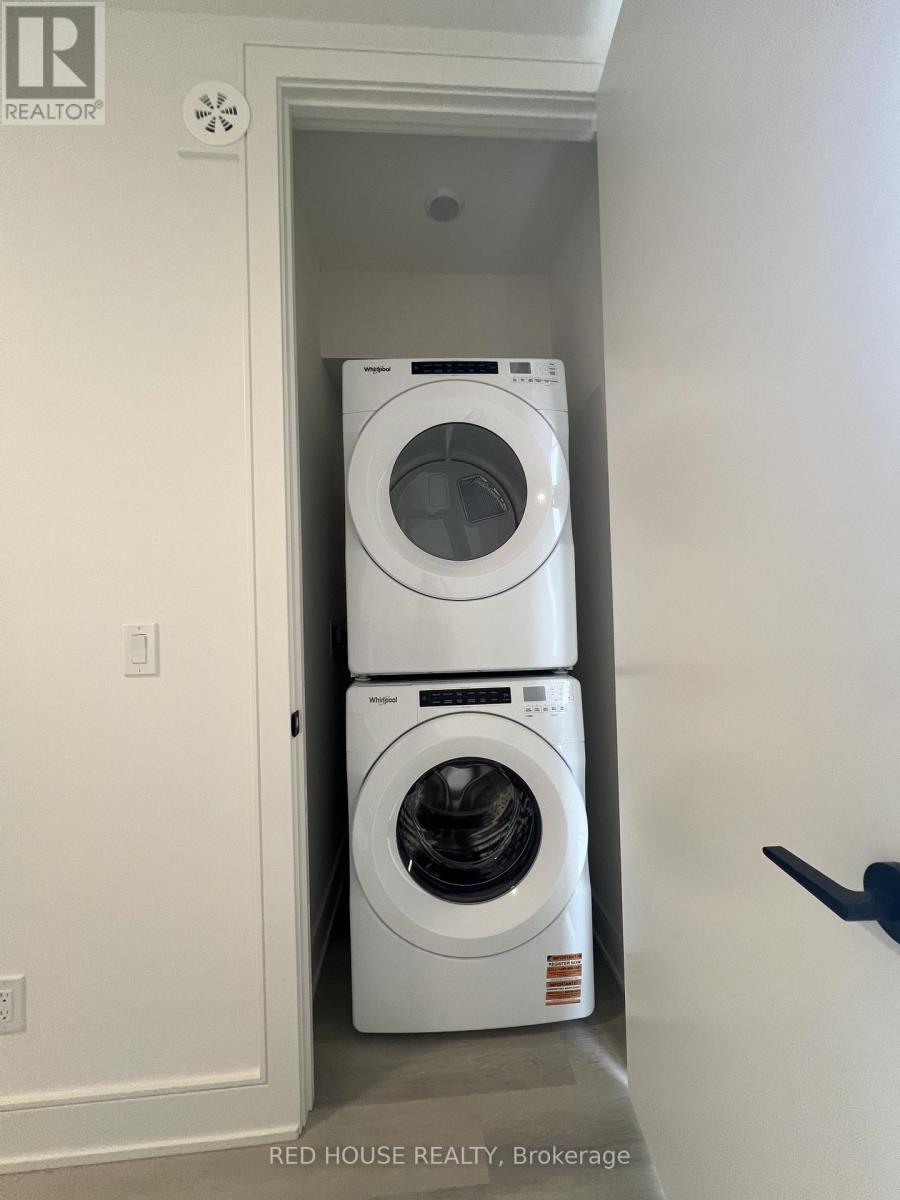 158 Everett Common, St. Catharines, Ontario  L2P 0G7 - Photo 33 - X12968834