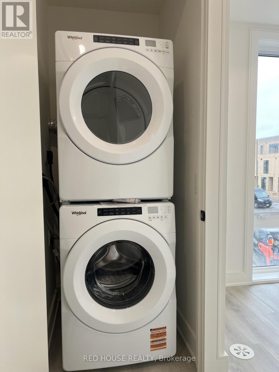 174 Everett Common, St. Catharines, Ontario  L2P 0G7 - Photo 11 - X12968836