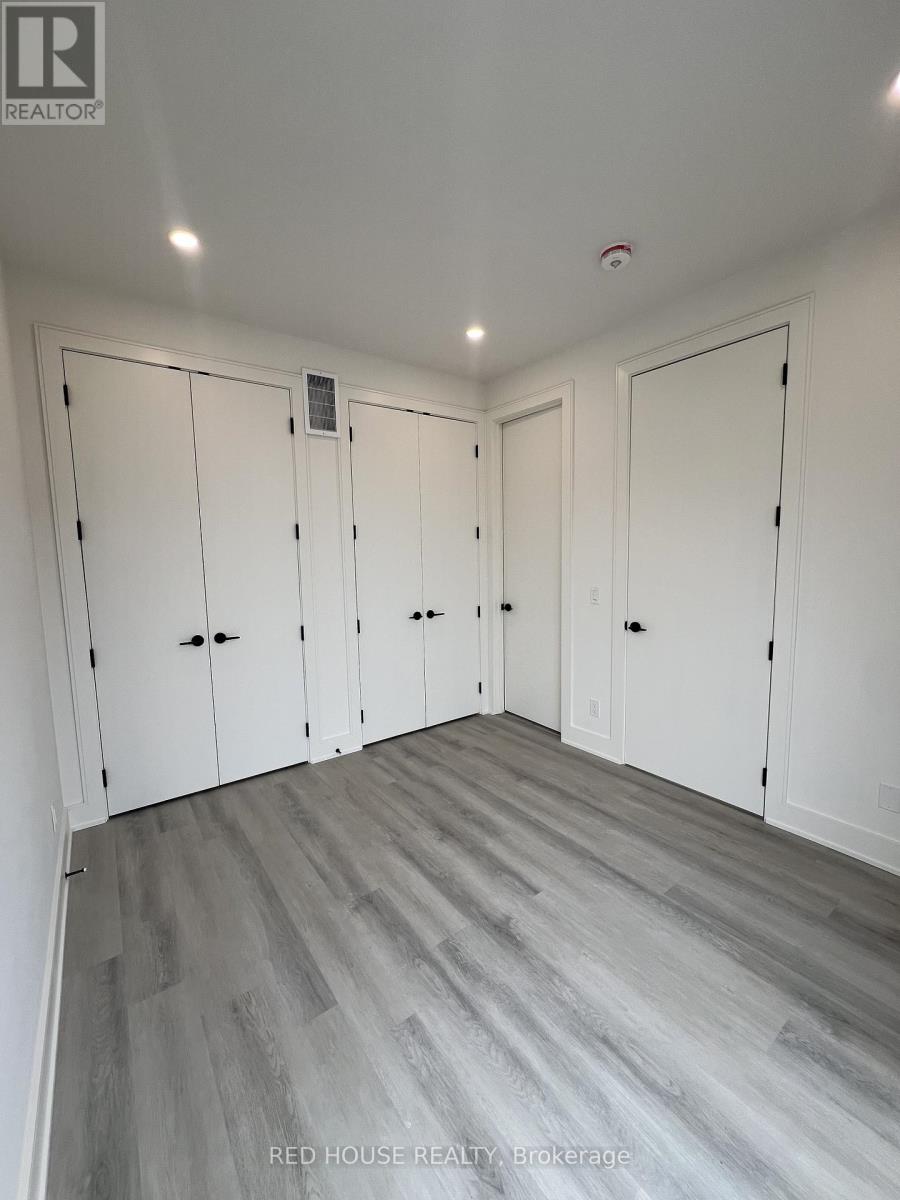 174 Everett Common, St. Catharines, Ontario  L2P 0G7 - Photo 14 - X12968836