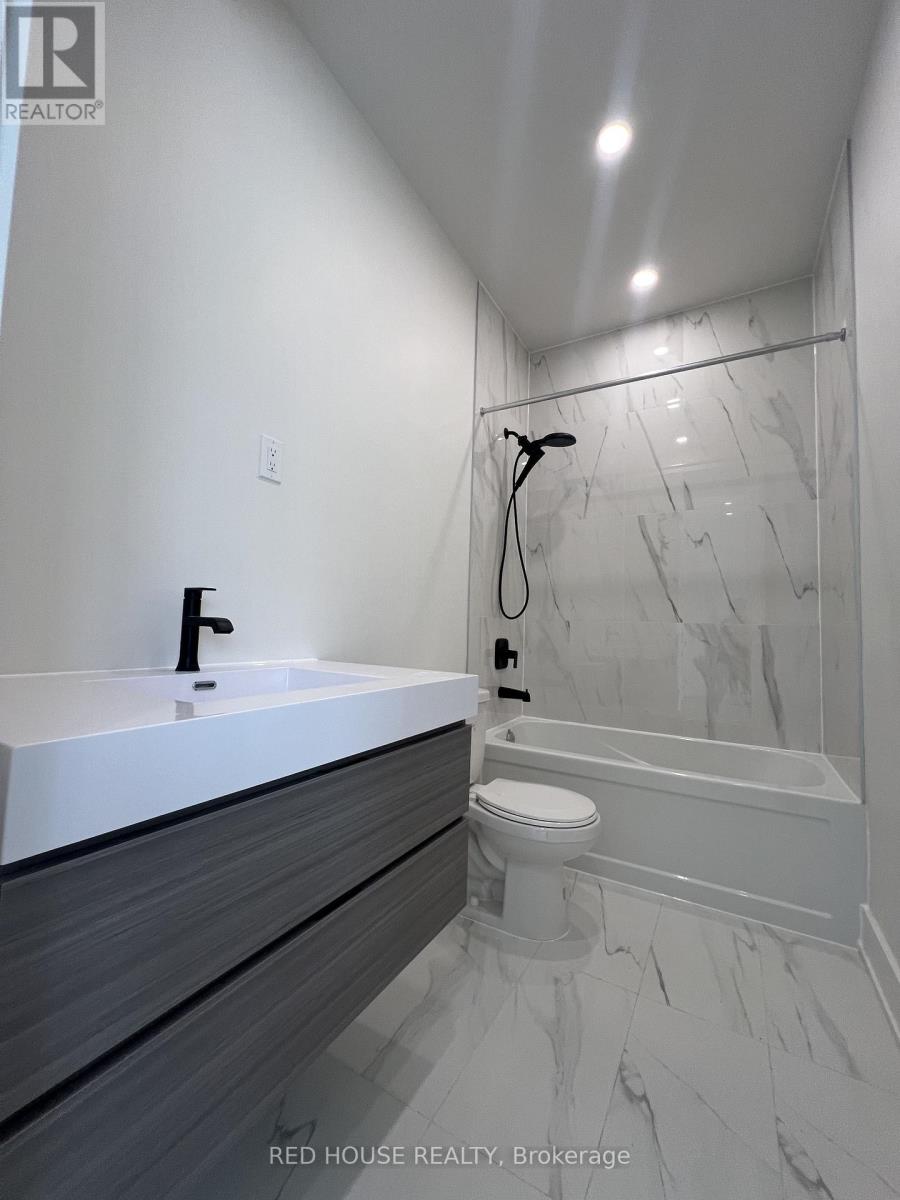 174 Everett Common, St. Catharines, Ontario  L2P 0G7 - Photo 15 - X12968836