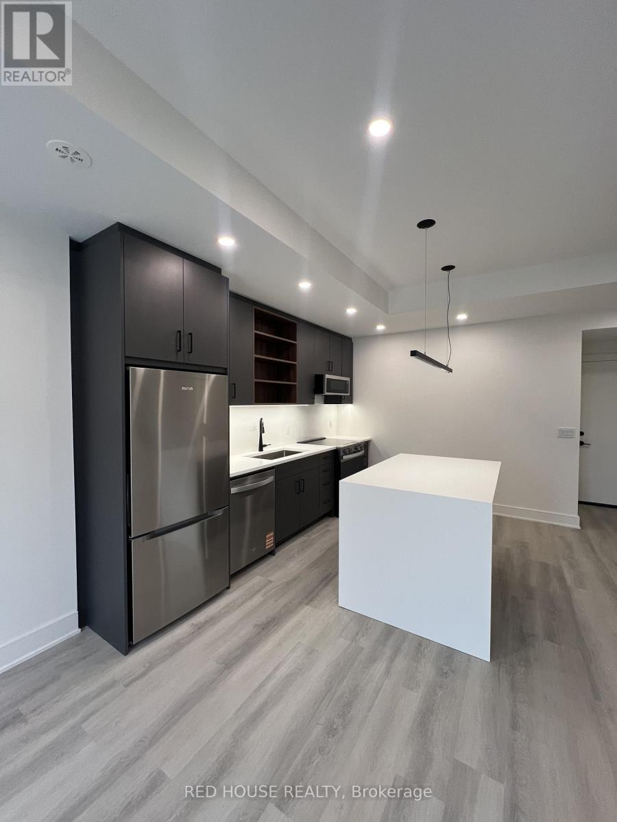 174 Everett Common, St. Catharines, Ontario  L2P 0G7 - Photo 6 - X12968836