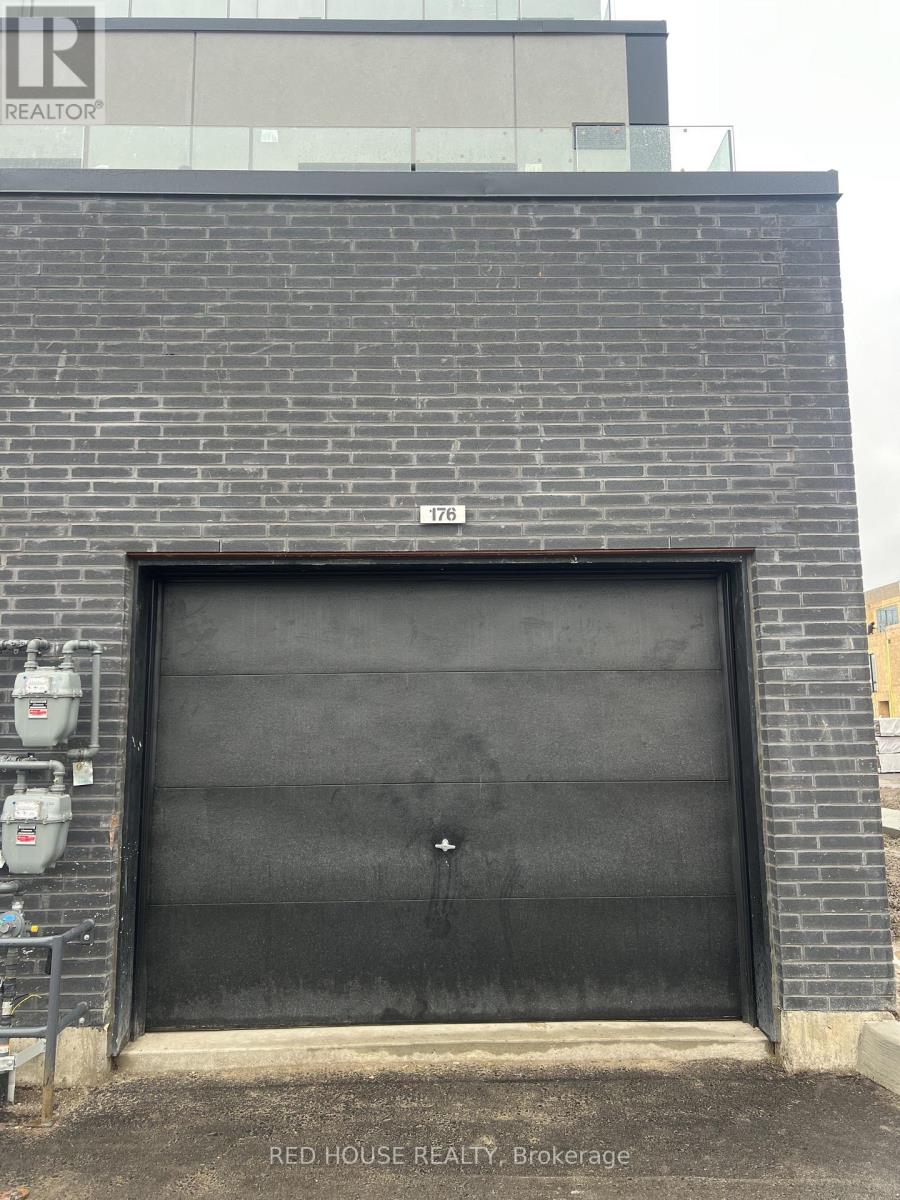 176 Everett Common, St. Catharines, Ontario  L2P 0G7 - Photo 33 - X12968838