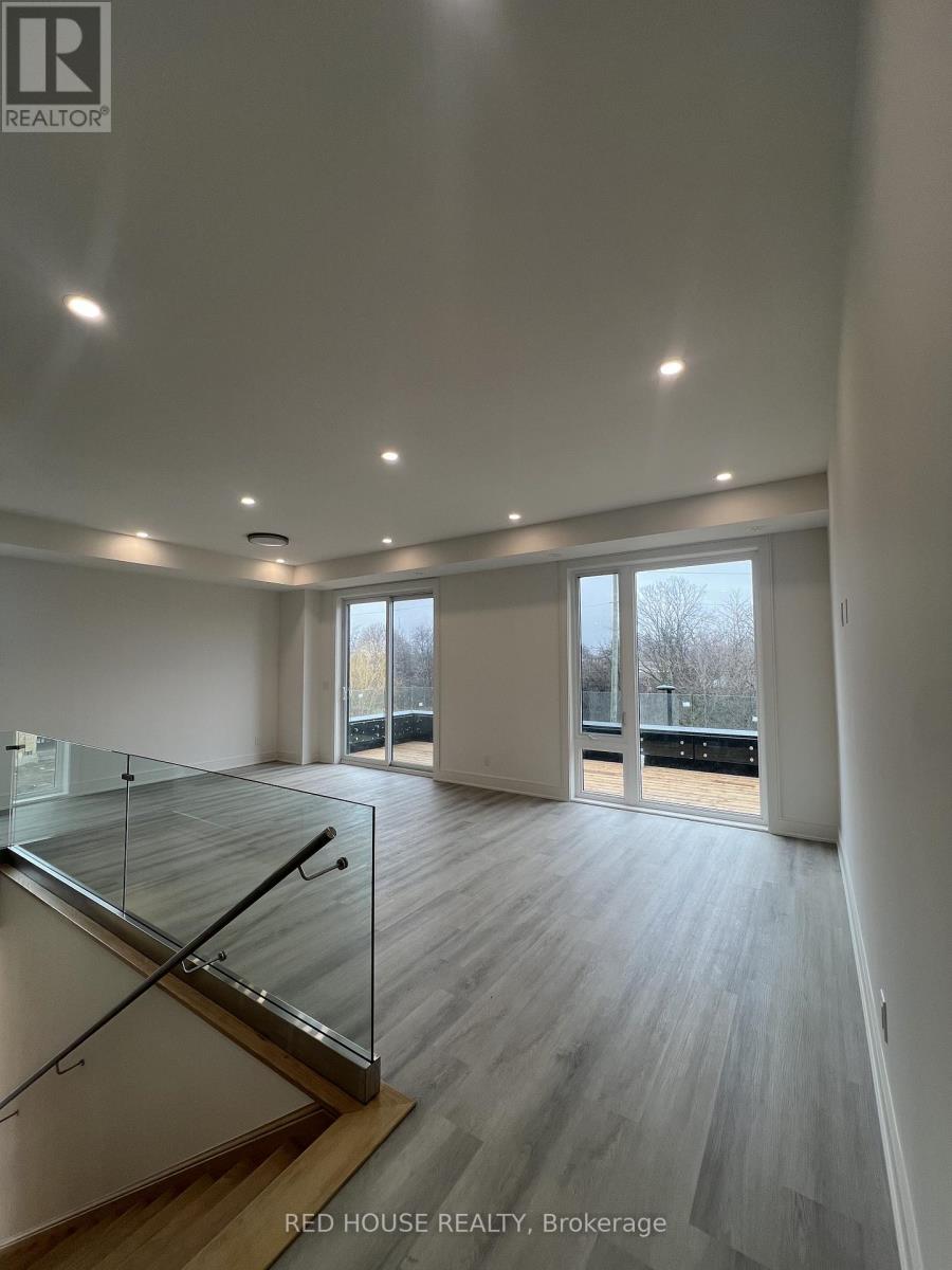 176 Everett Common, St. Catharines, Ontario  L2P 0G7 - Photo 4 - X12968838