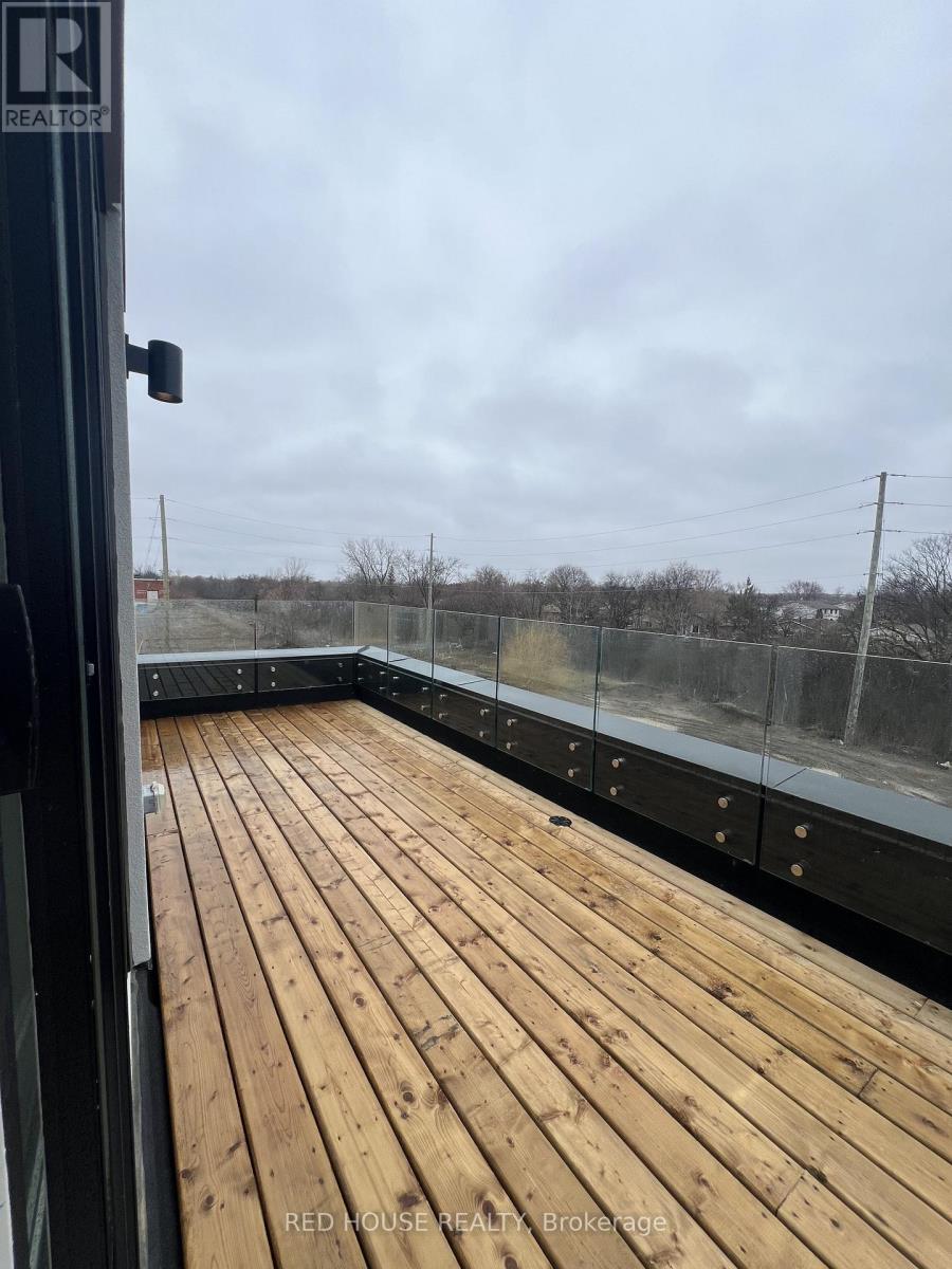 176 Everett Common, St. Catharines, Ontario  L2P 0G7 - Photo 8 - X12968838