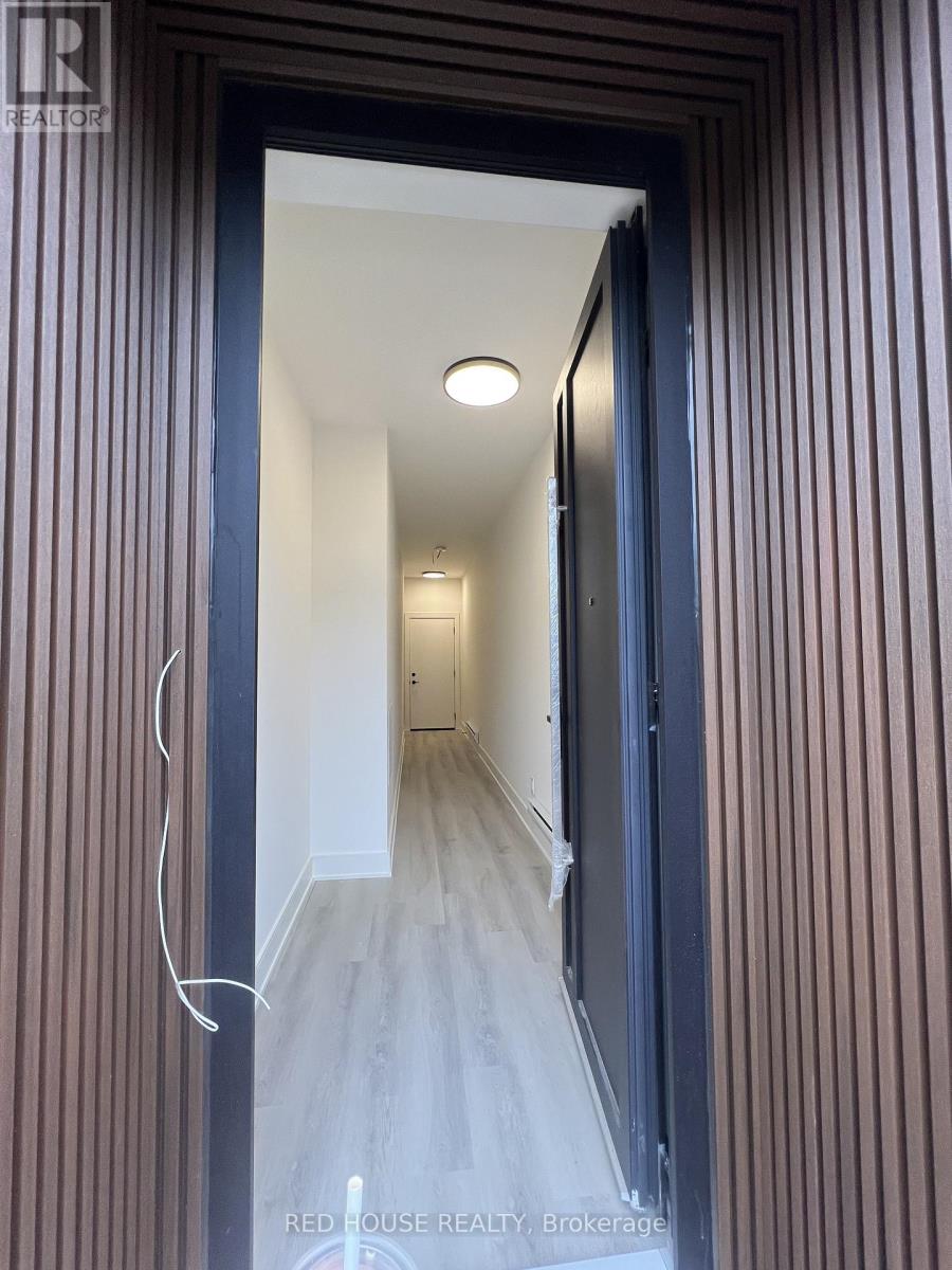 98 Everett Common, St. Catharines, Ontario  L2P 0H1 - Photo 2 - X12968842