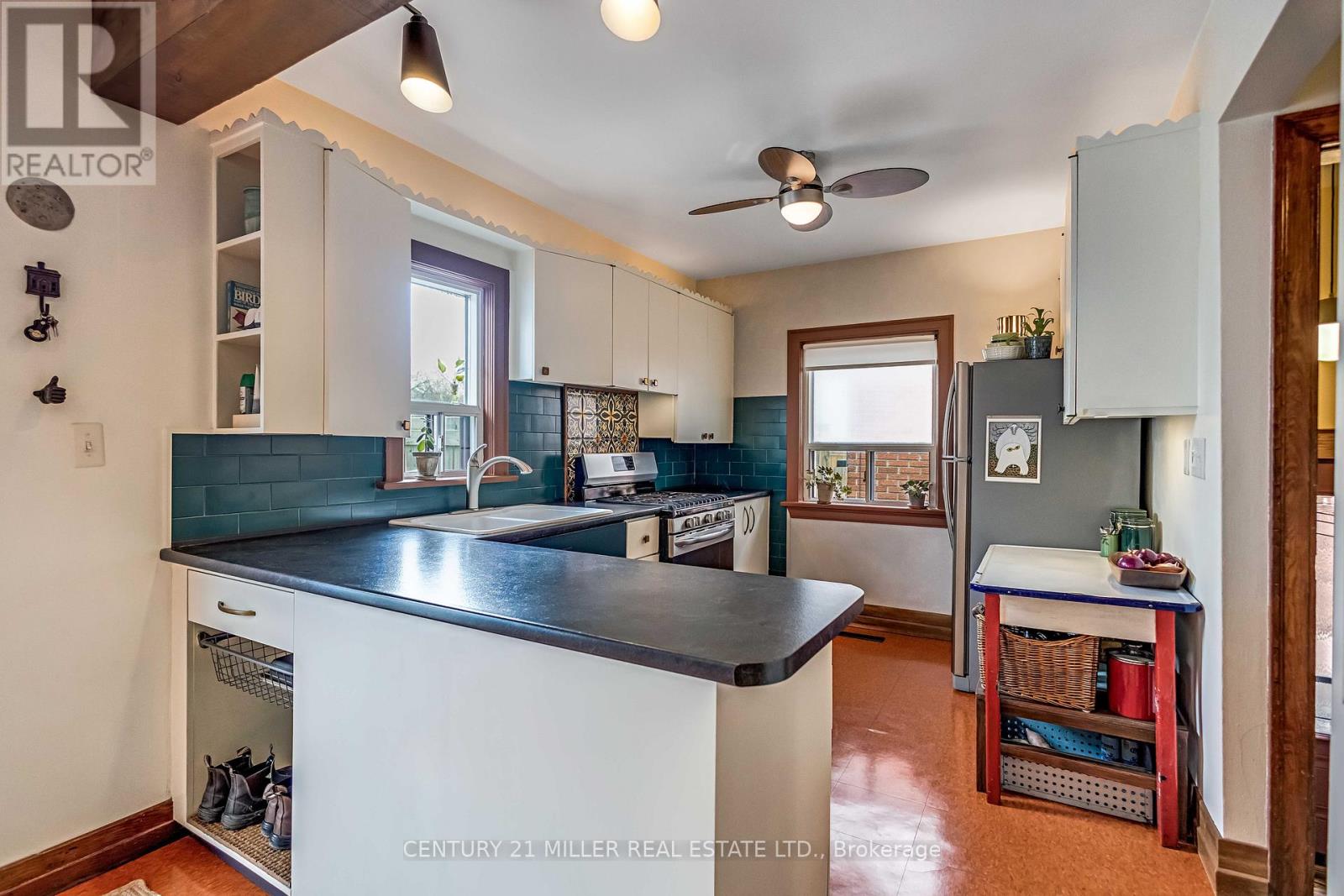 135 Macaulay Street E, Hamilton, Ontario  L8L 3X5 - Photo 9 - X12968868