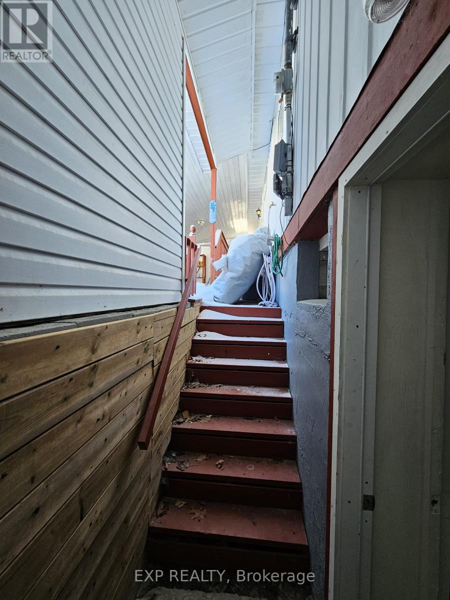 18 Valley Crescent, Elliot Lake, Ontario  P5A 2G6 - Photo 31 - X12968880