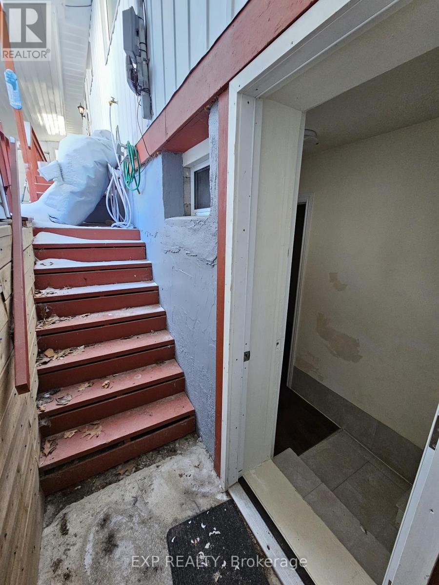 18 Valley Crescent, Elliot Lake, Ontario  P5A 2G6 - Photo 32 - X12968880