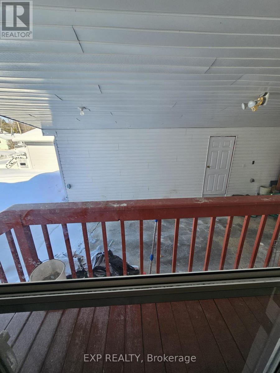 18 Valley Crescent, Elliot Lake, Ontario  P5A 2G6 - Photo 35 - X12968880