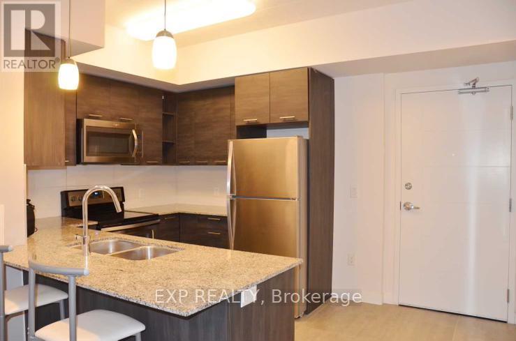 504 - 251 Hemlock Street, Waterloo, Ontario  N2L 3R4 - Photo 2 - X12968906