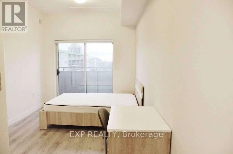 504 - 251 Hemlock Street, Waterloo, Ontario  N2L 3R4 - Photo 6 - X12968906