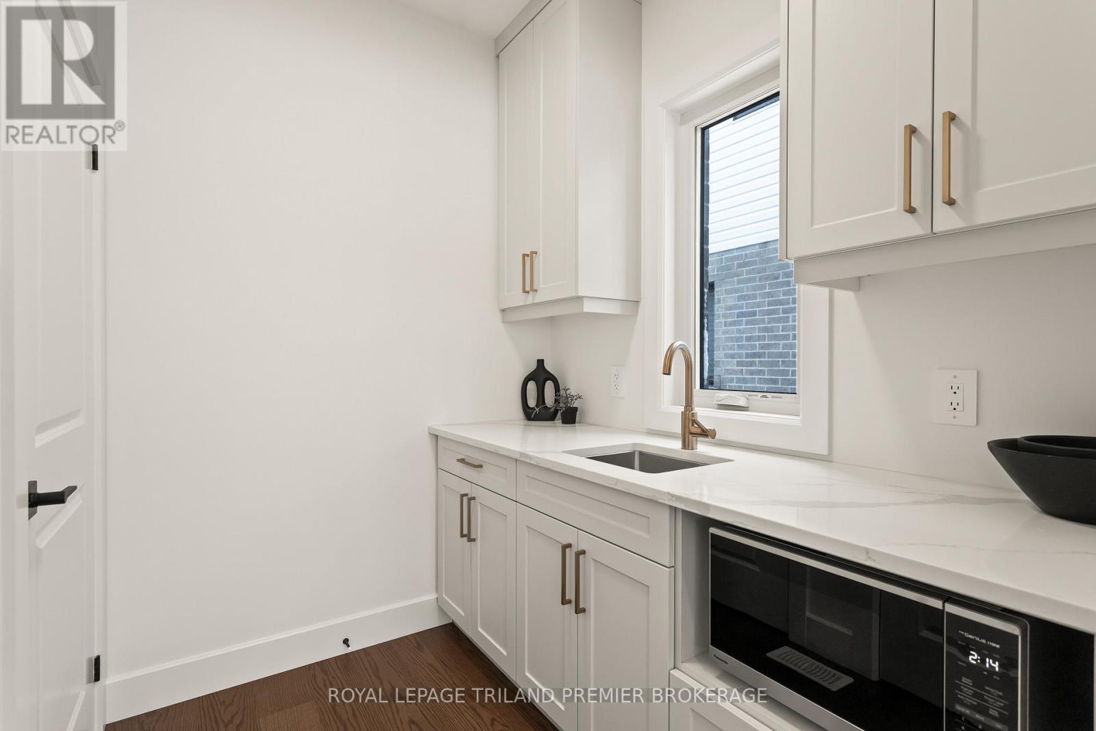 2831 Buroak Drive, London North, Ontario  N6G 0N7 - Photo 20 - X12969002