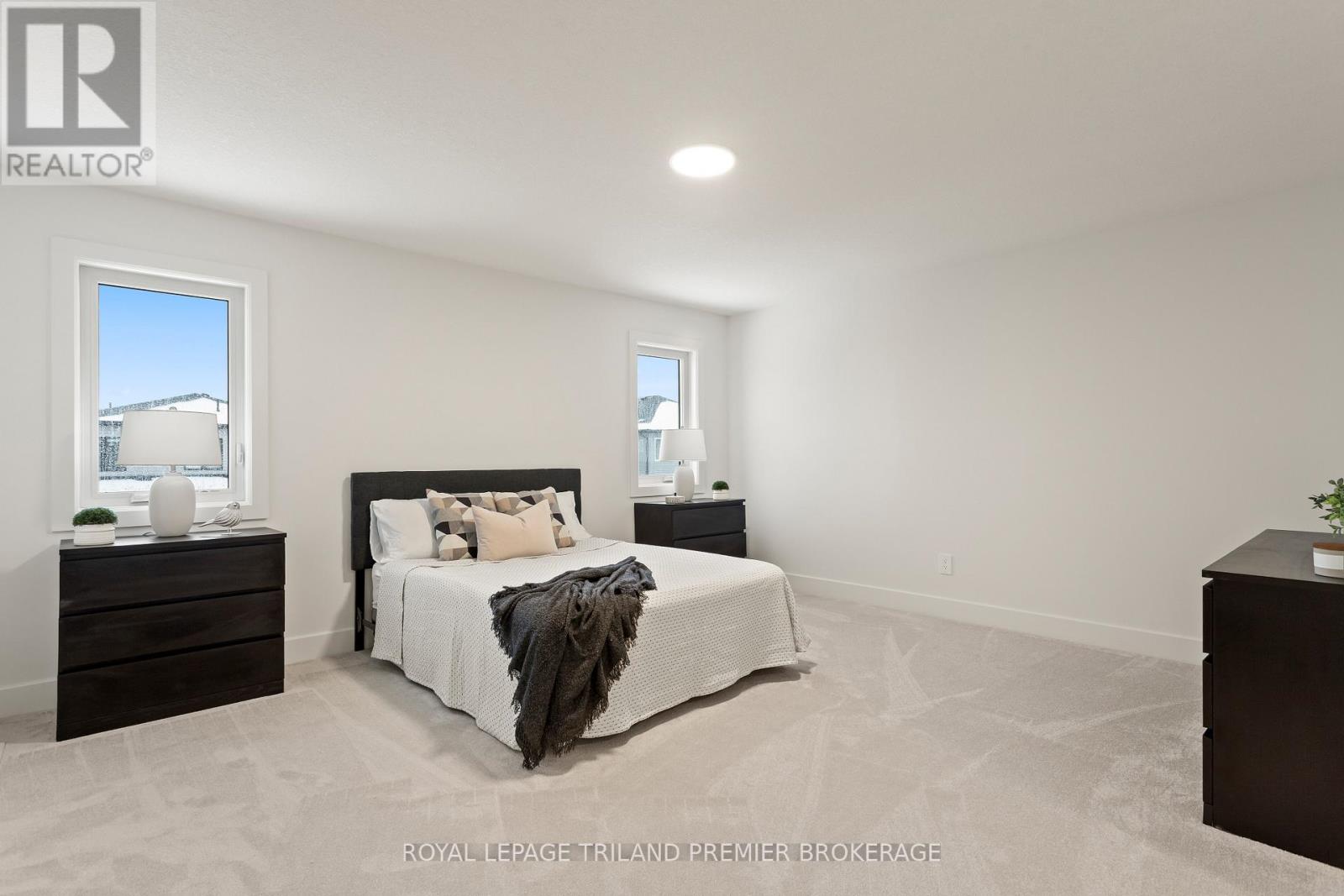 2831 Buroak Drive, London North, Ontario  N6G 0N7 - Photo 28 - X12969002