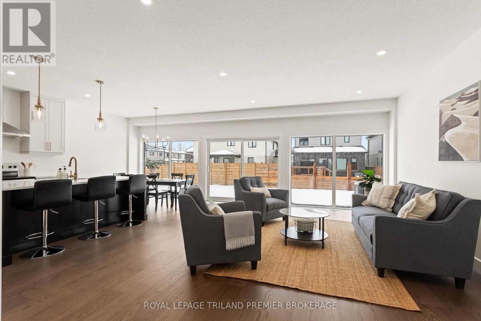 2831 Buroak Drive, London North, Ontario  N6G 0N7 - Photo 4 - X12969002