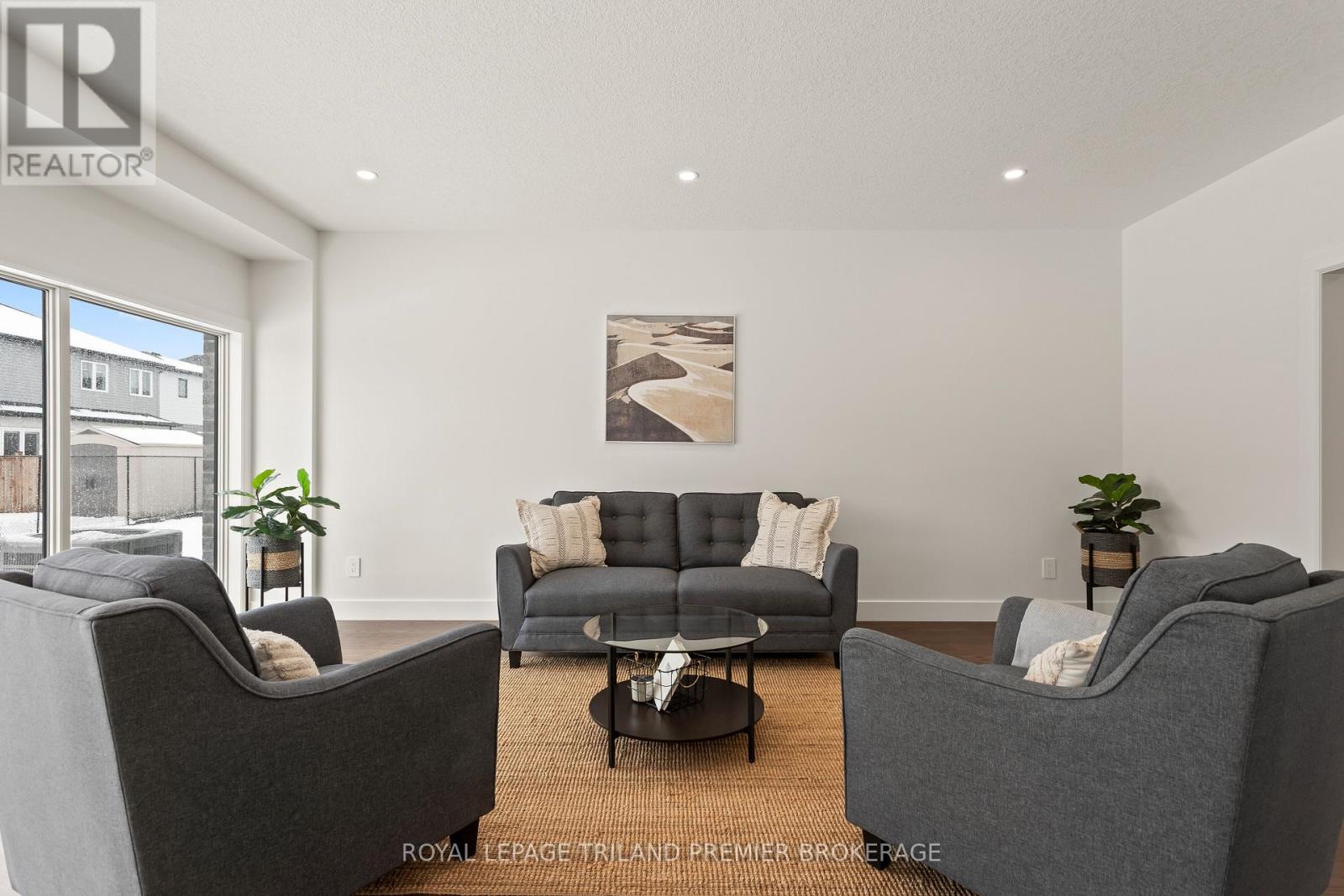 2831 Buroak Drive, London North, Ontario  N6G 0N7 - Photo 8 - X12969002