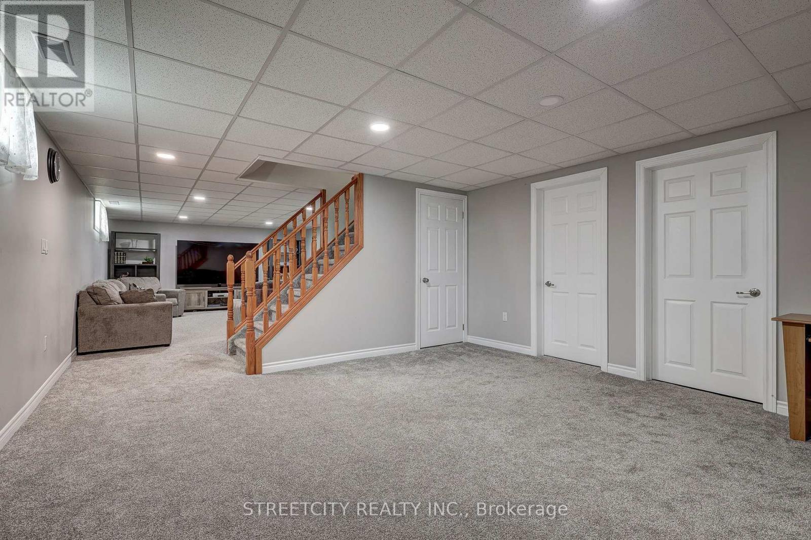 22 Walnut Street, St. Thomas, Ontario  N5R 2Y6 - Photo 37 - X12969006