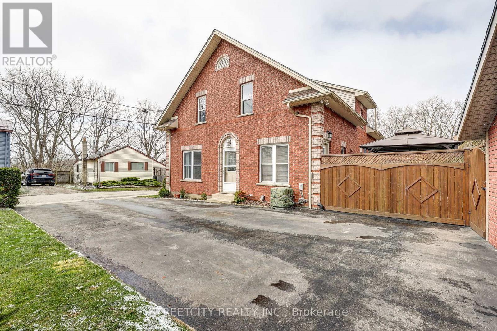 22 Walnut Street, St. Thomas, Ontario  N5R 2Y6 - Photo 43 - X12969006