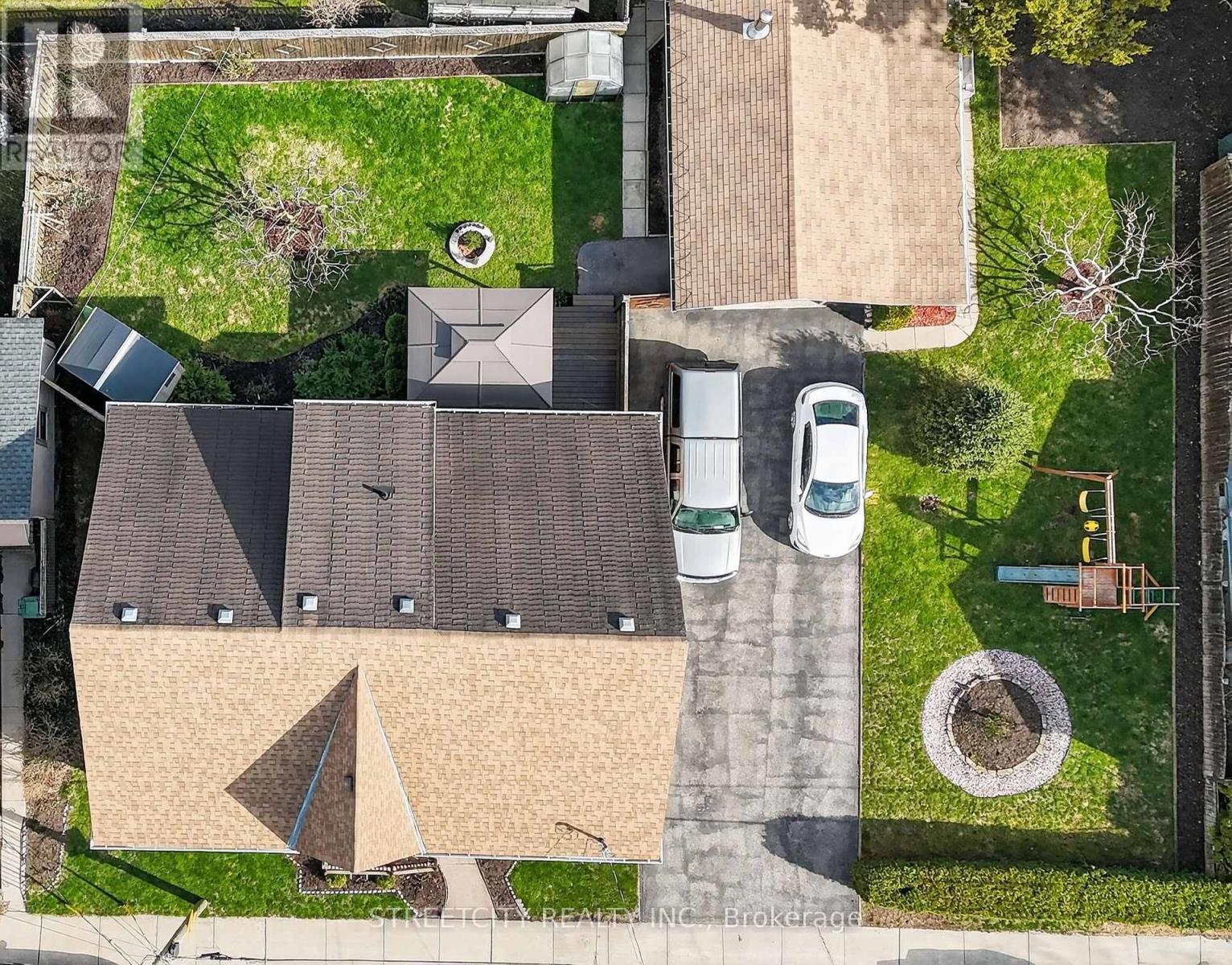 22 Walnut Street, St. Thomas, Ontario  N5R 2Y6 - Photo 47 - X12969006