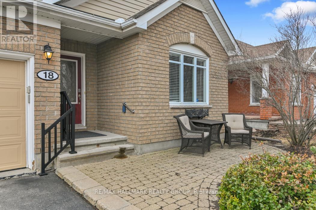 18 Spinney Way, Ottawa, Ontario  K2J 4Y8 - Photo 3 - X12968956