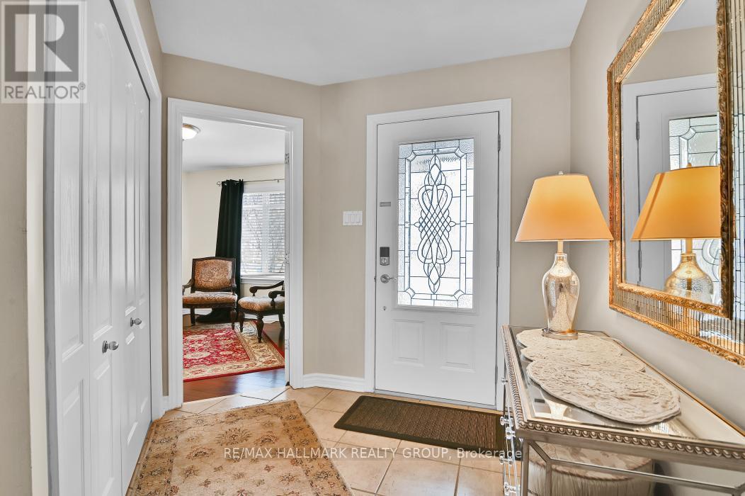 18 Spinney Way, Ottawa, Ontario  K2J 4Y8 - Photo 5 - X12968956