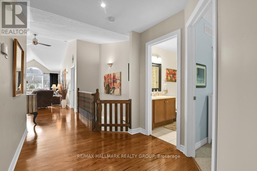 18 Spinney Way, Ottawa, Ontario  K2J 4Y8 - Photo 8 - X12968956