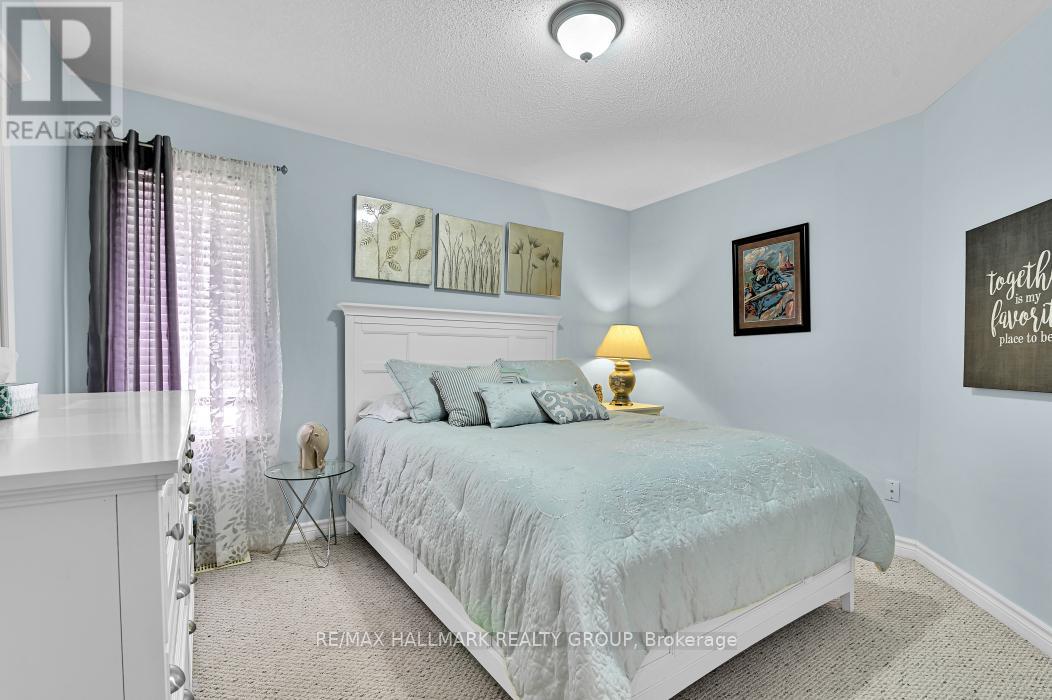 18 Spinney Way, Ottawa, Ontario  K2J 4Y8 - Photo 9 - X12968956