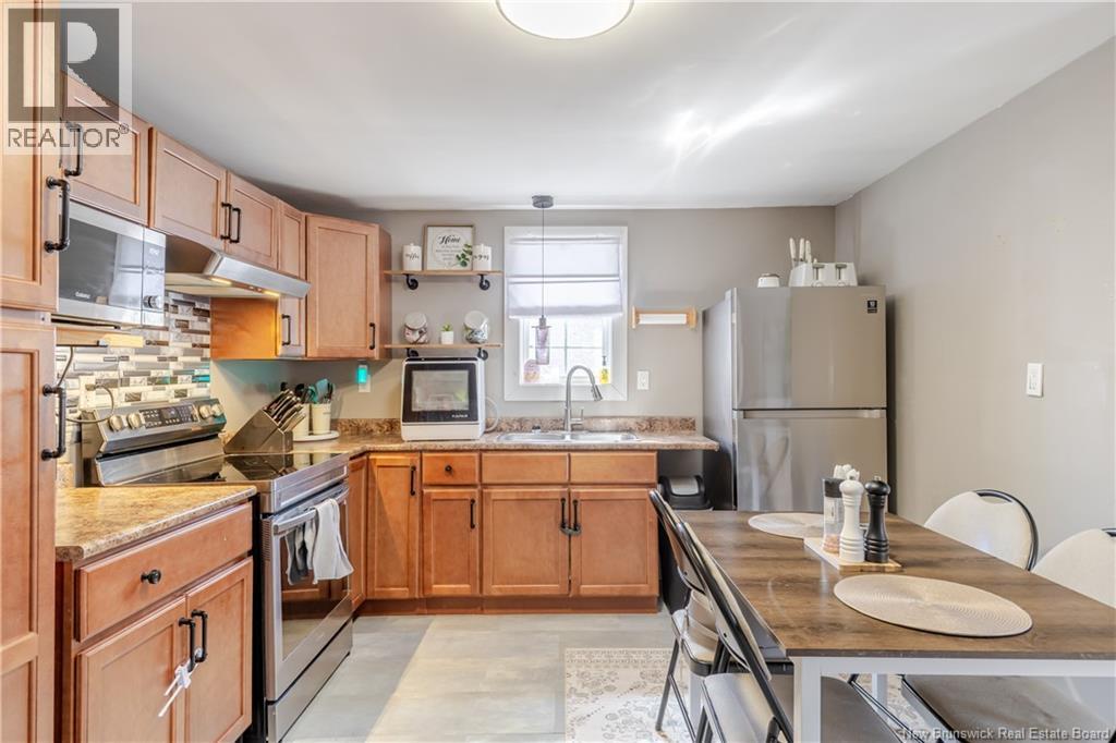 122 Mcgee Street, Lincoln, New Brunswick  E3B 8M2 - Photo 5 - NB136474