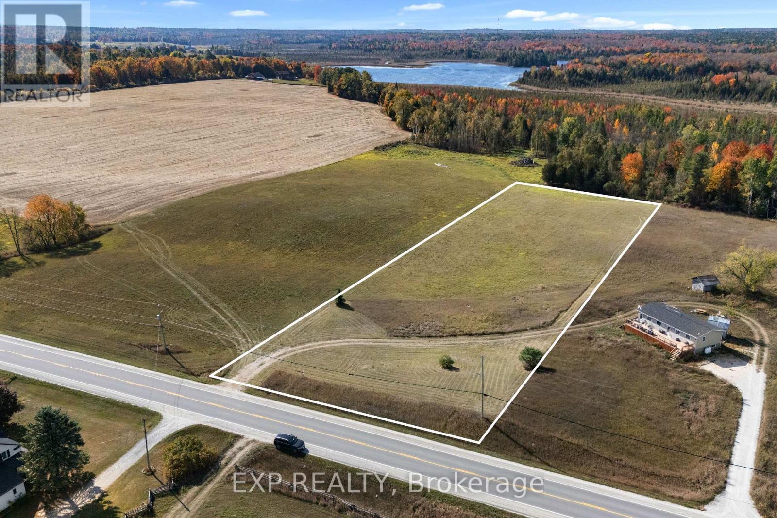 5359 Highway 511 Highway, Lanark Highlands, Ontario  K0G 1K0 - Photo 2 - X12969008