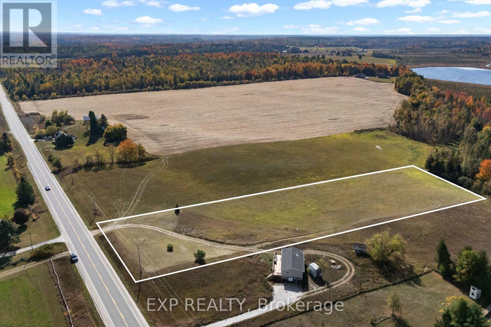 5359 Highway 511 Highway, Lanark Highlands, Ontario  K0G 1K0 - Photo 3 - X12969008