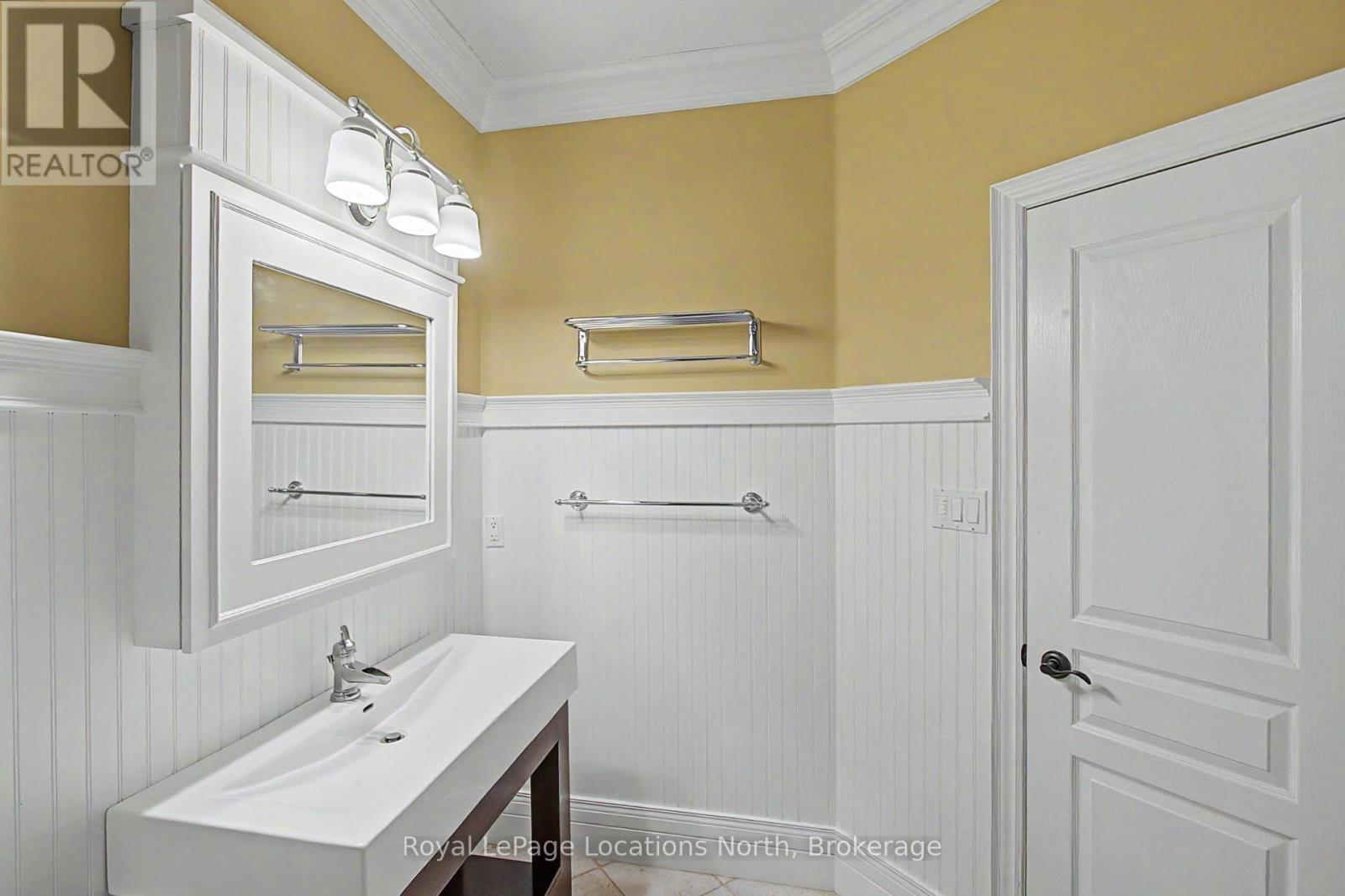 727 Madeline Heights N, Newmarket, Ontario  L3X 2J6 - Photo 13 - N12968938