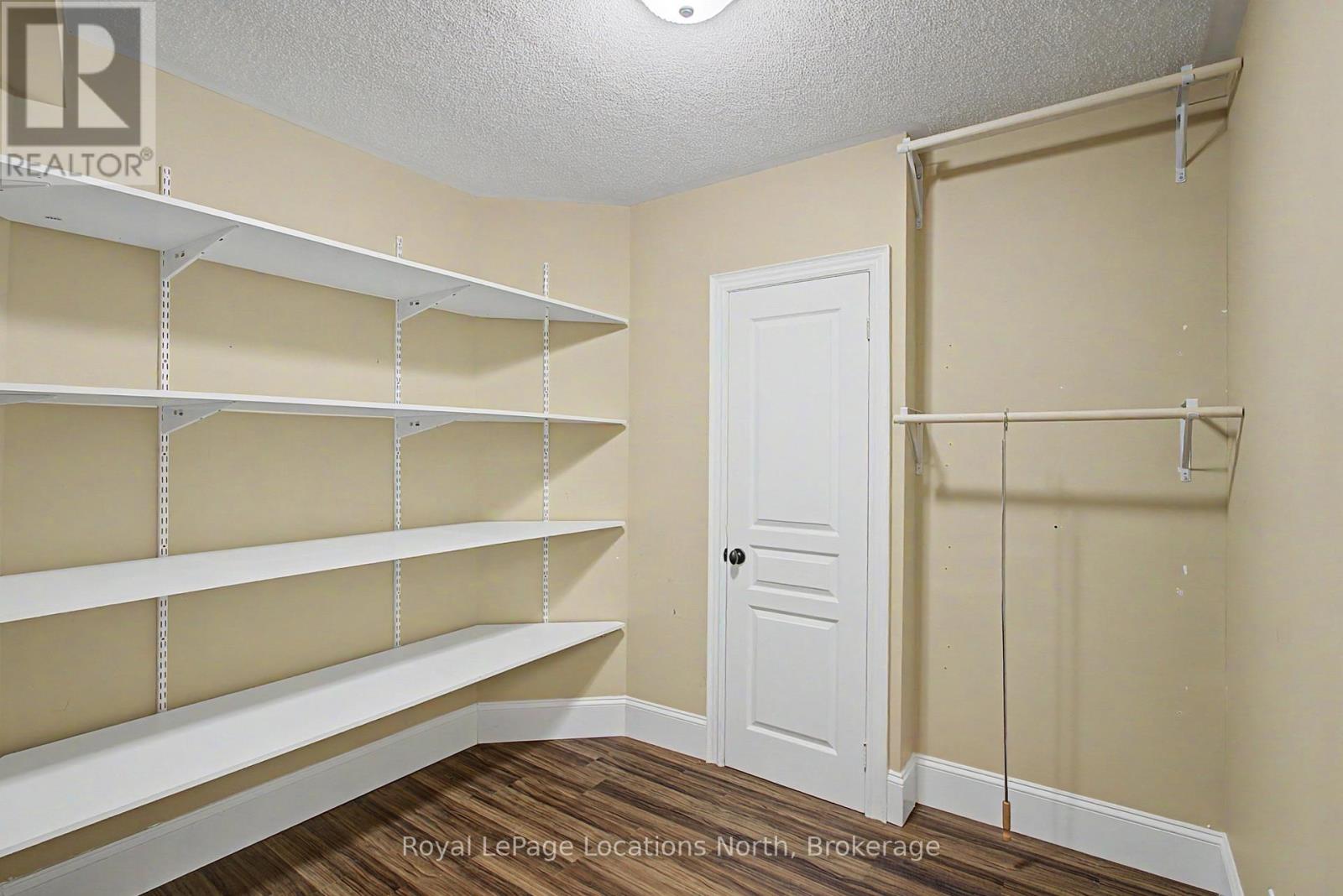 727 Madeline Heights N, Newmarket, Ontario  L3X 2J6 - Photo 24 - N12968938