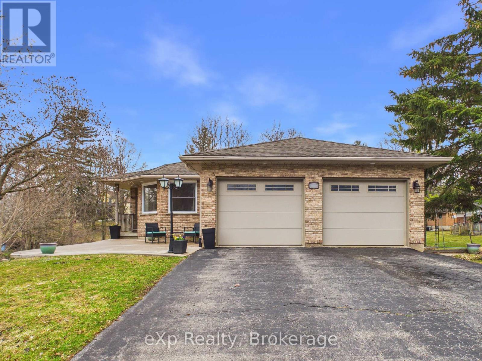 308 MARY STREET, Brockton, Ontario