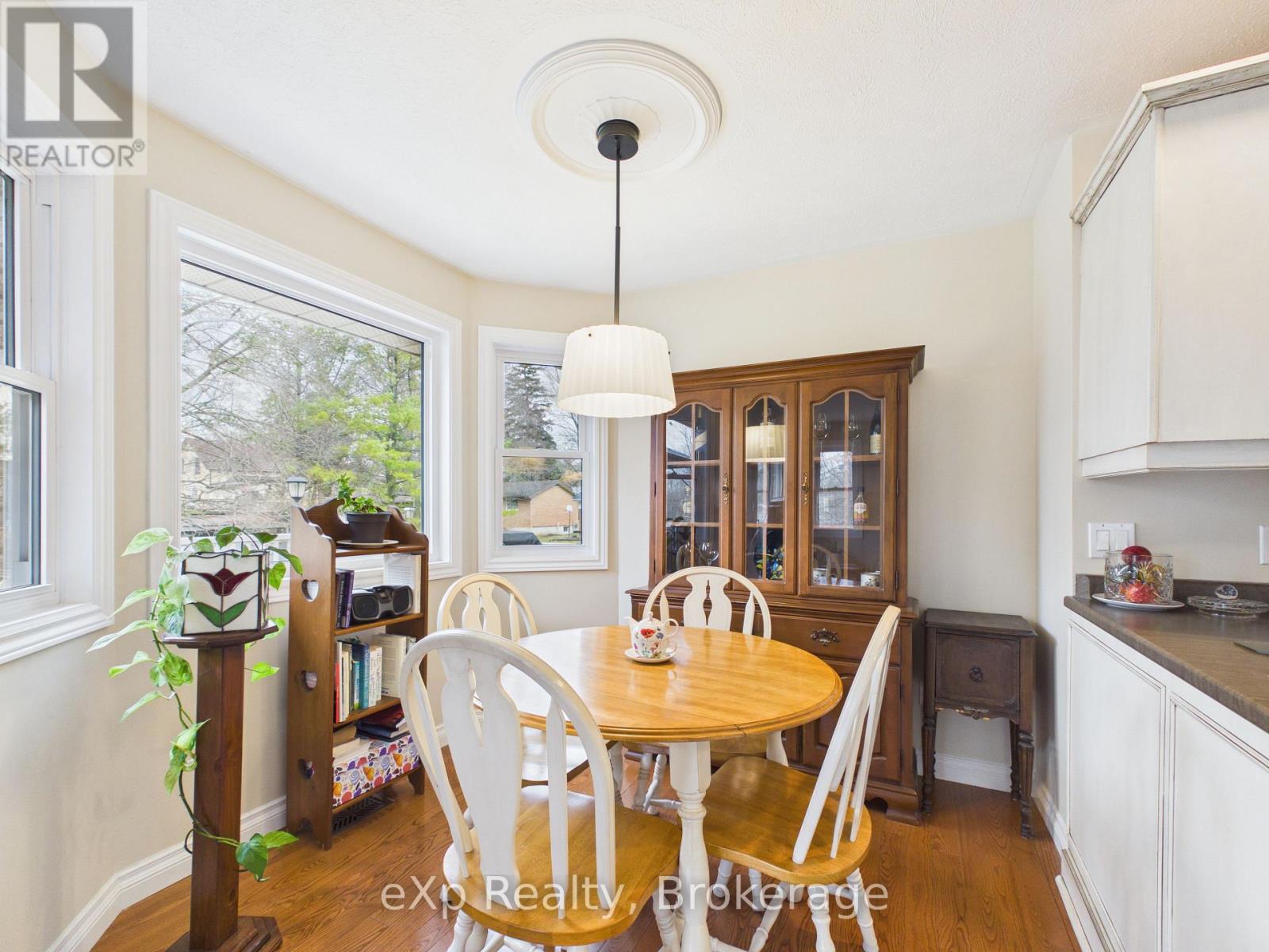 308 Mary Street, Brockton, Ontario  N0G 2V0 - Photo 9 - X12968966