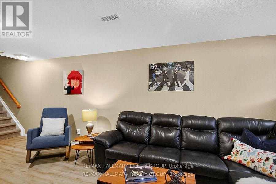 135 Gatespark Private, Ottawa, Ontario  K2T 1L1 - Photo 39 - X12815468