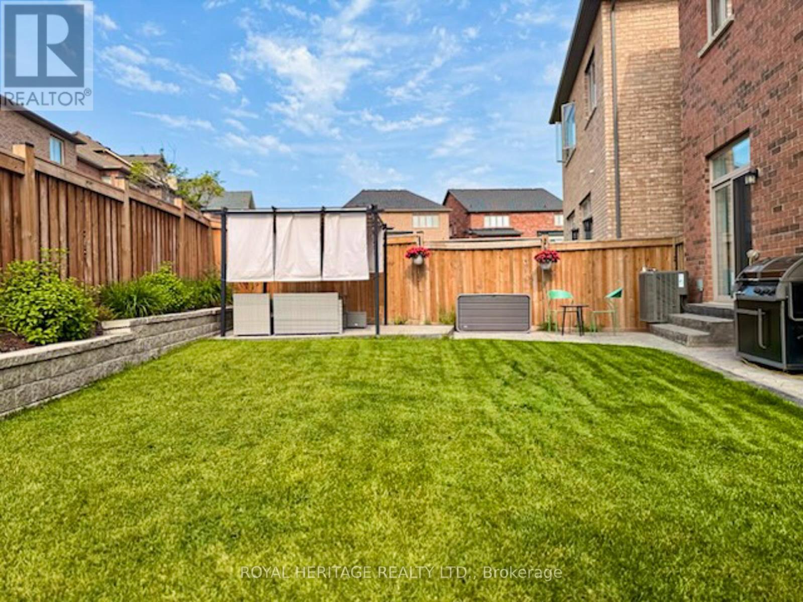 88 Brabin Circle, Whitby, Ontario  L1P 0C1 - Photo 35 - E12968946