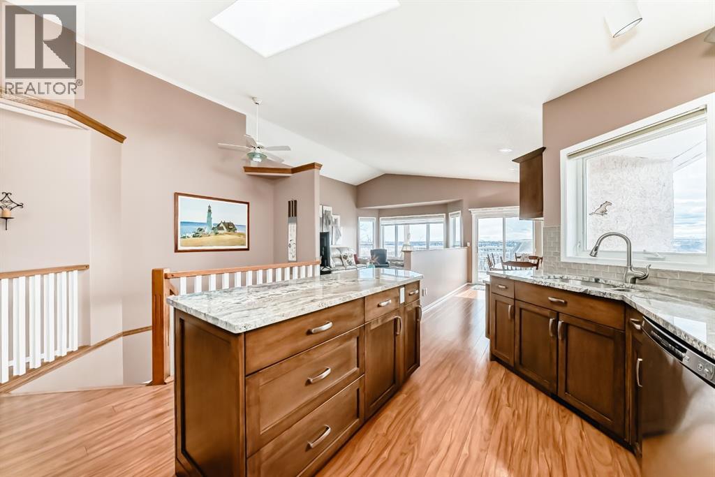 14 Headlands Close, Cochrane, Alberta  T0L 0W1 - Photo 17 - A2299103