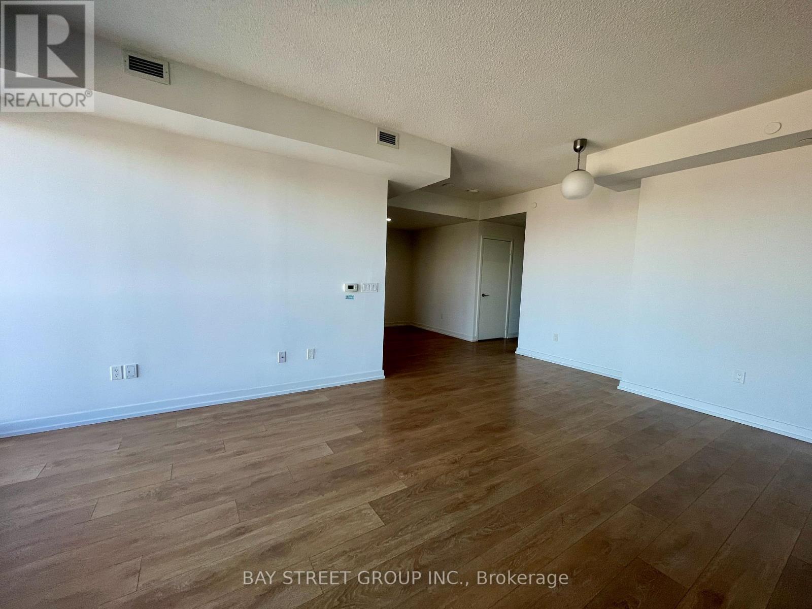 Sph 10 - 117 Mcmahon Drive, Toronto, Ontario  M2K 2X9 - Photo 11 - C12968968