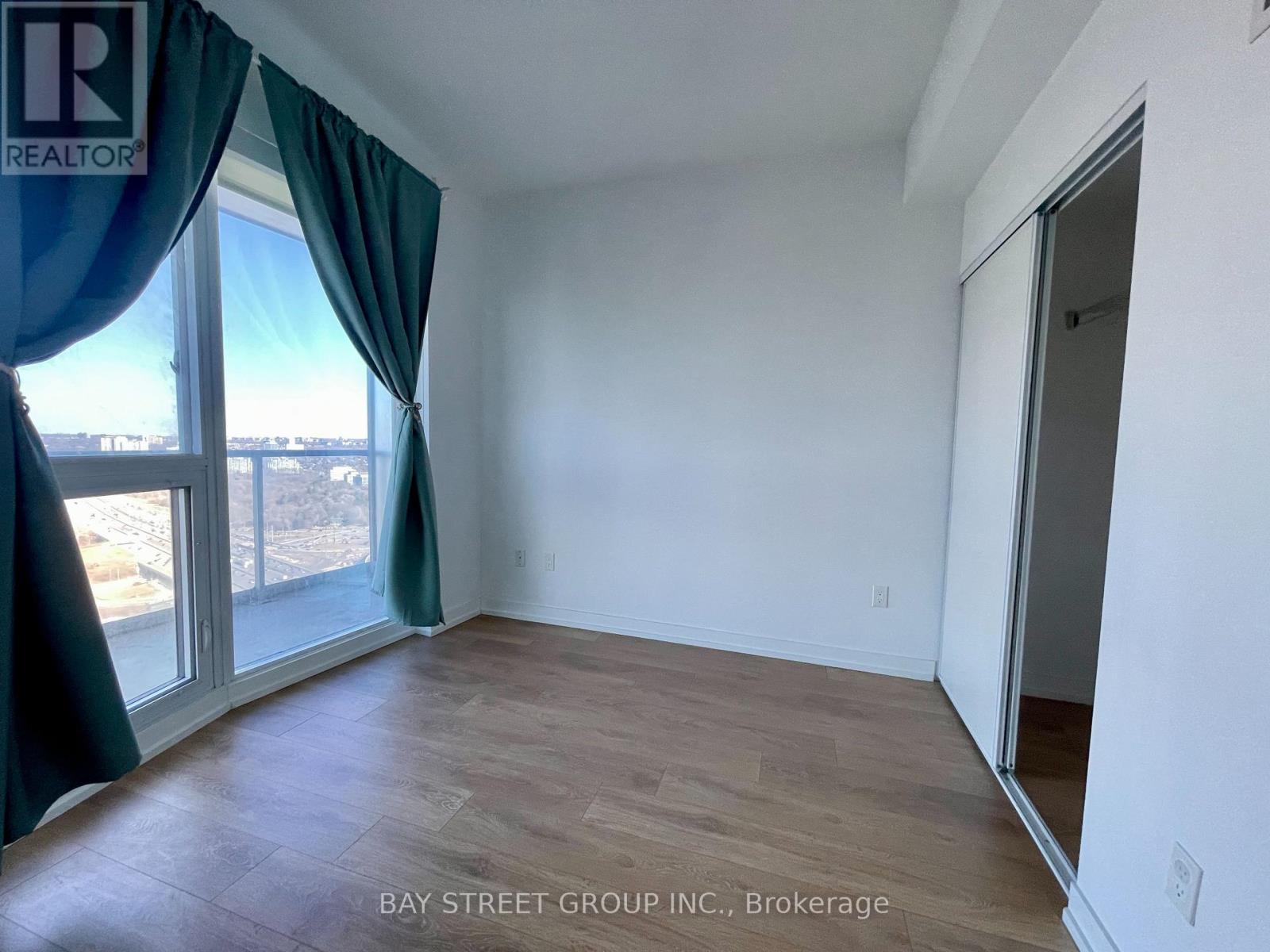 Sph 10 - 117 Mcmahon Drive, Toronto, Ontario  M2K 2X9 - Photo 15 - C12968968