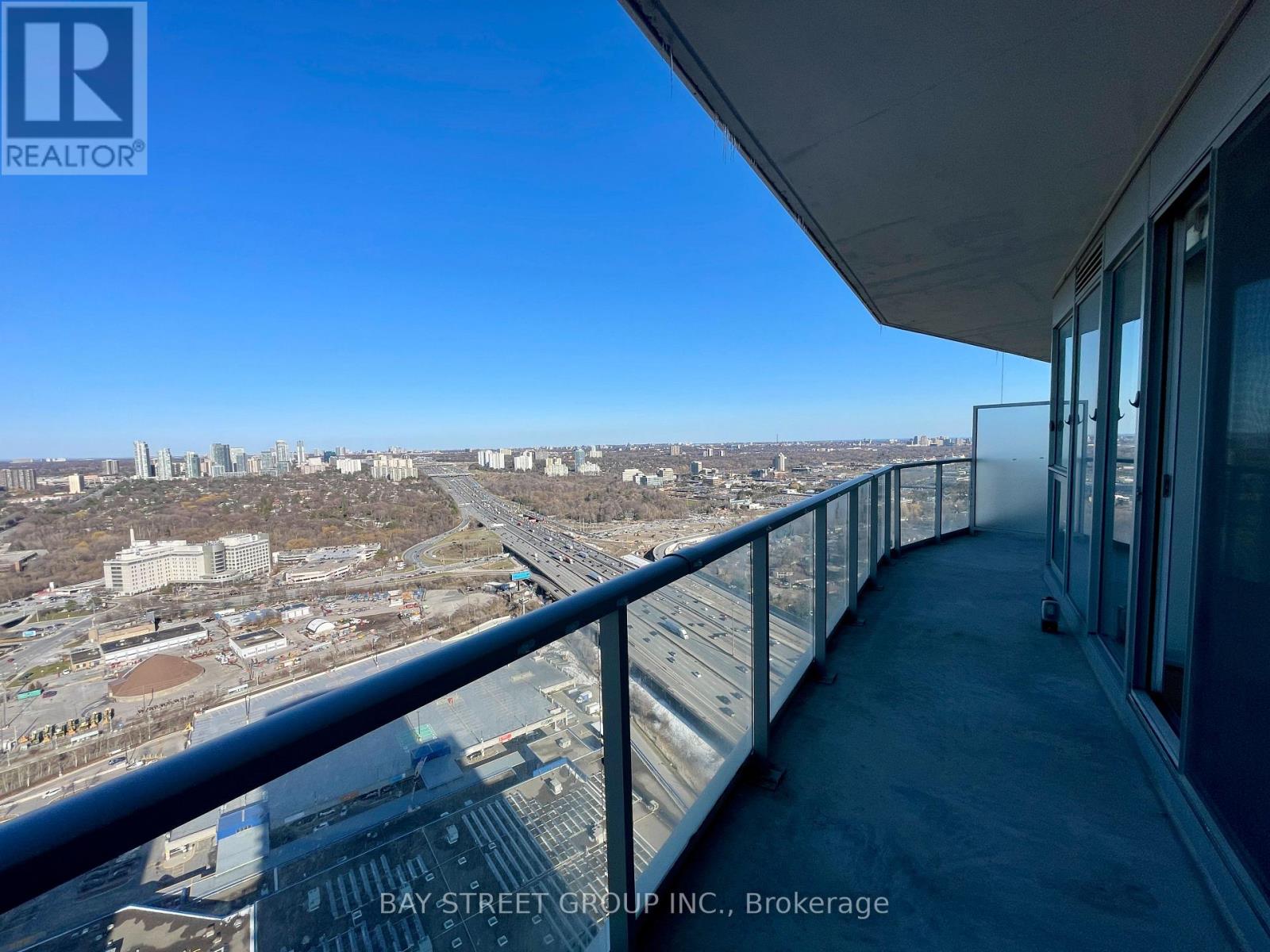 Sph 10 - 117 Mcmahon Drive, Toronto, Ontario  M2K 2X9 - Photo 17 - C12968968