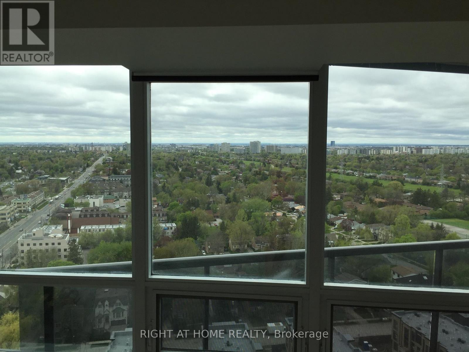 2211 - 15 Greenview Avenue, Toronto, Ontario  M2M 4M7 - Photo 10 - C12969012